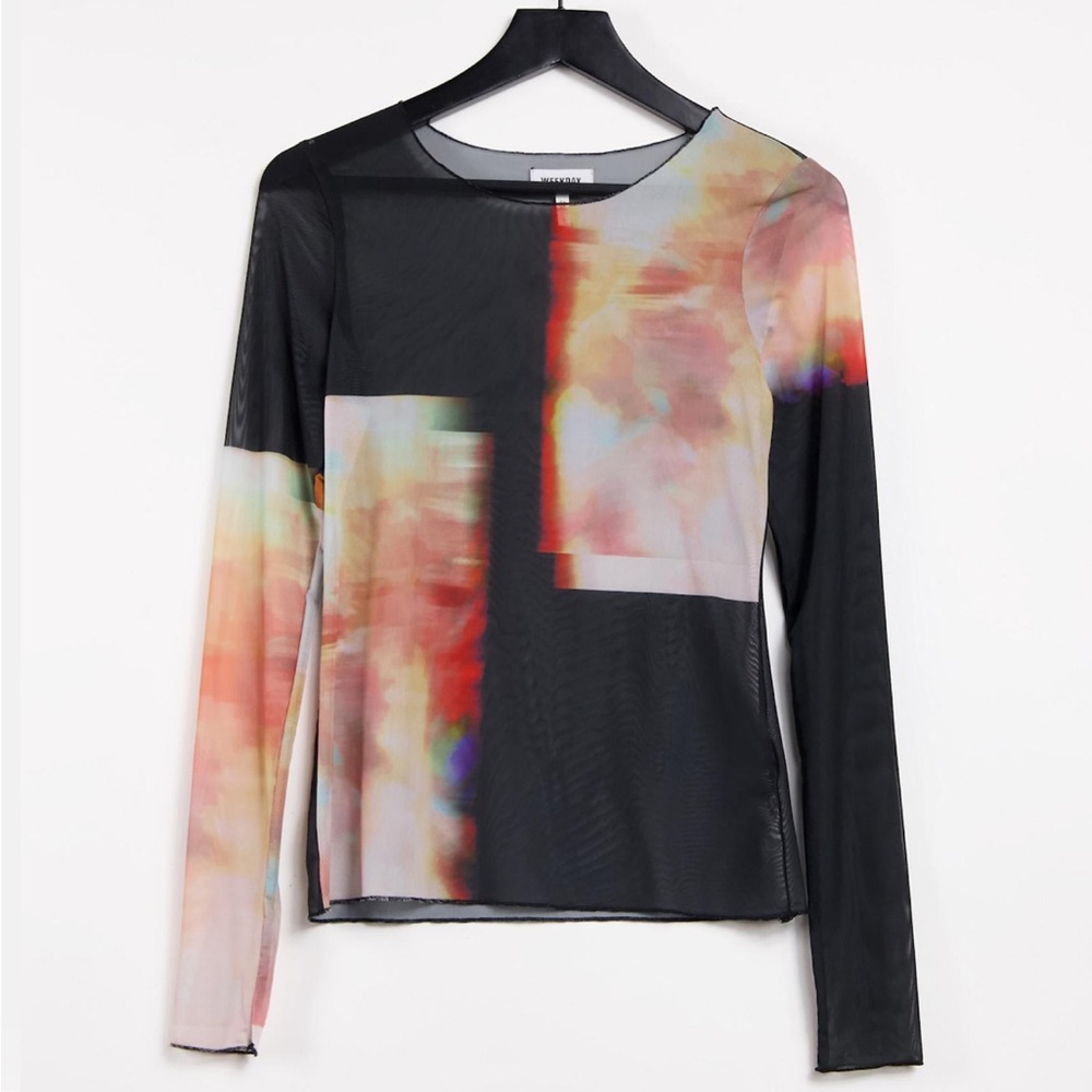 NWOT Weekday Camine Long Sleeve Mesh Top Abstract Print Size Medium